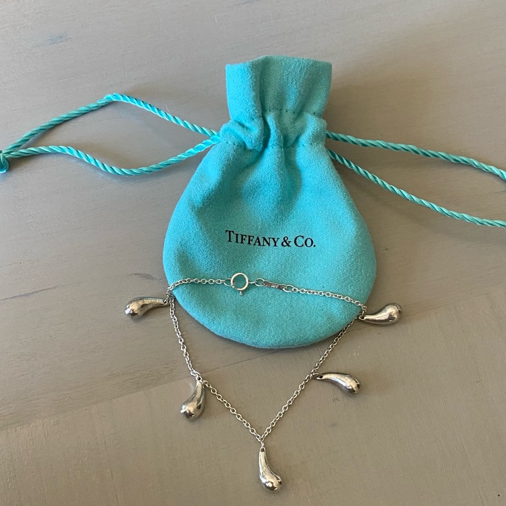 💍Tiffany & co Elsa Peretti 5 tear drop bracelet 925 Italy pouch/box/ribbon